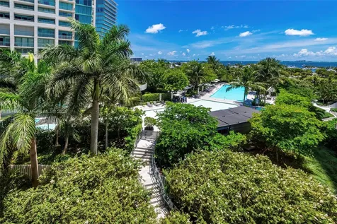 2821 S Bayshore Drive Coconut Grove FL 33133