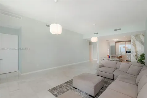 2821 S Bayshore Drive Coconut Grove FL 33133