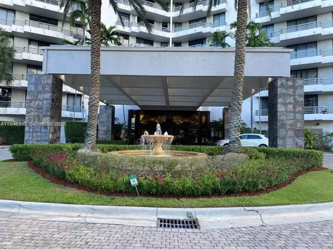 3300 NE 191st Street Aventura FL 33180