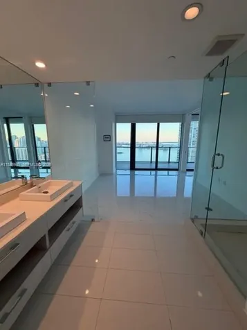 650 NE 32nd Street Miami FL 33137