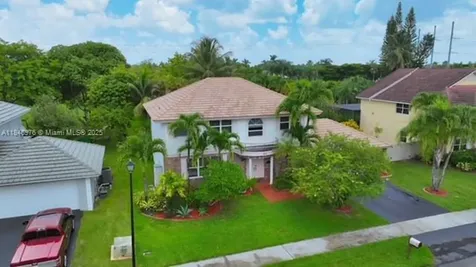 810 Greenbriar Avenue Davie FL 33325