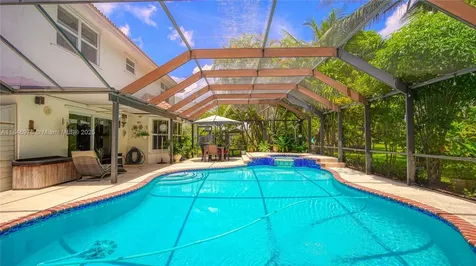 810 Greenbriar Avenue Davie FL 33325