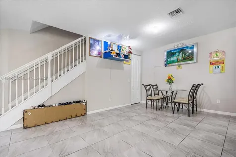 6411 Osprey Landing Street Davie FL 33314