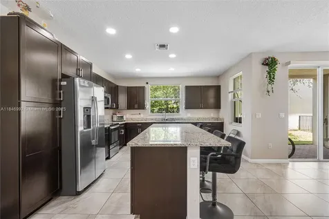 6411 Osprey Landing Street Davie FL 33314