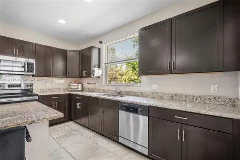 6411 Osprey Landing Street Davie FL 33314