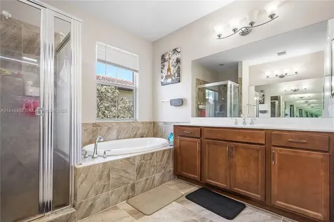 6411 Osprey Landing Street Davie FL 33314