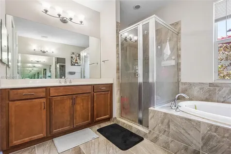 6411 Osprey Landing Street Davie FL 33314