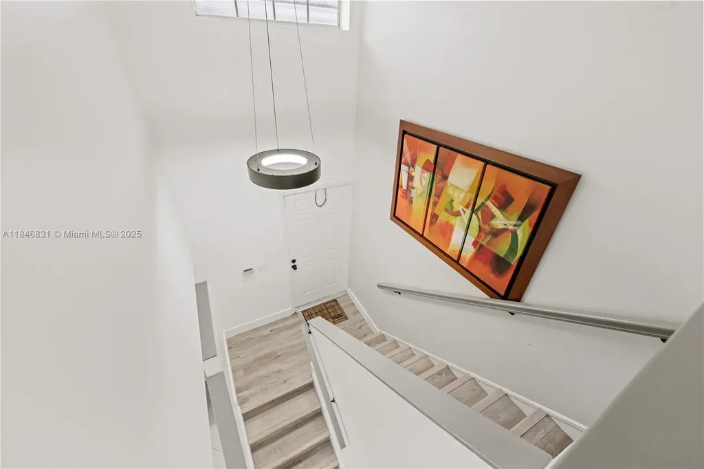 6603 Via Regina Boca Raton FL 33433