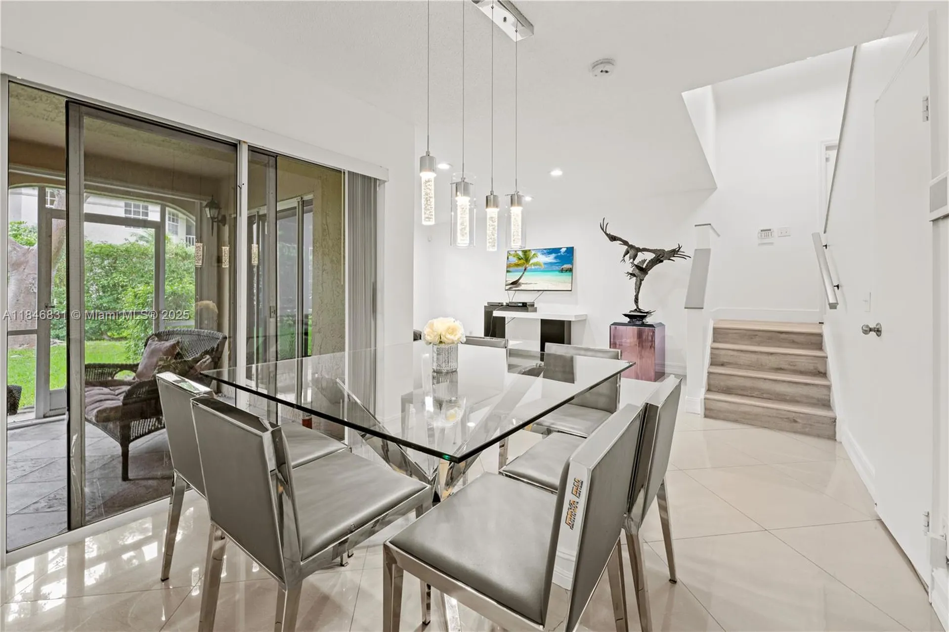 6603 Via Regina Boca Raton FL 33433