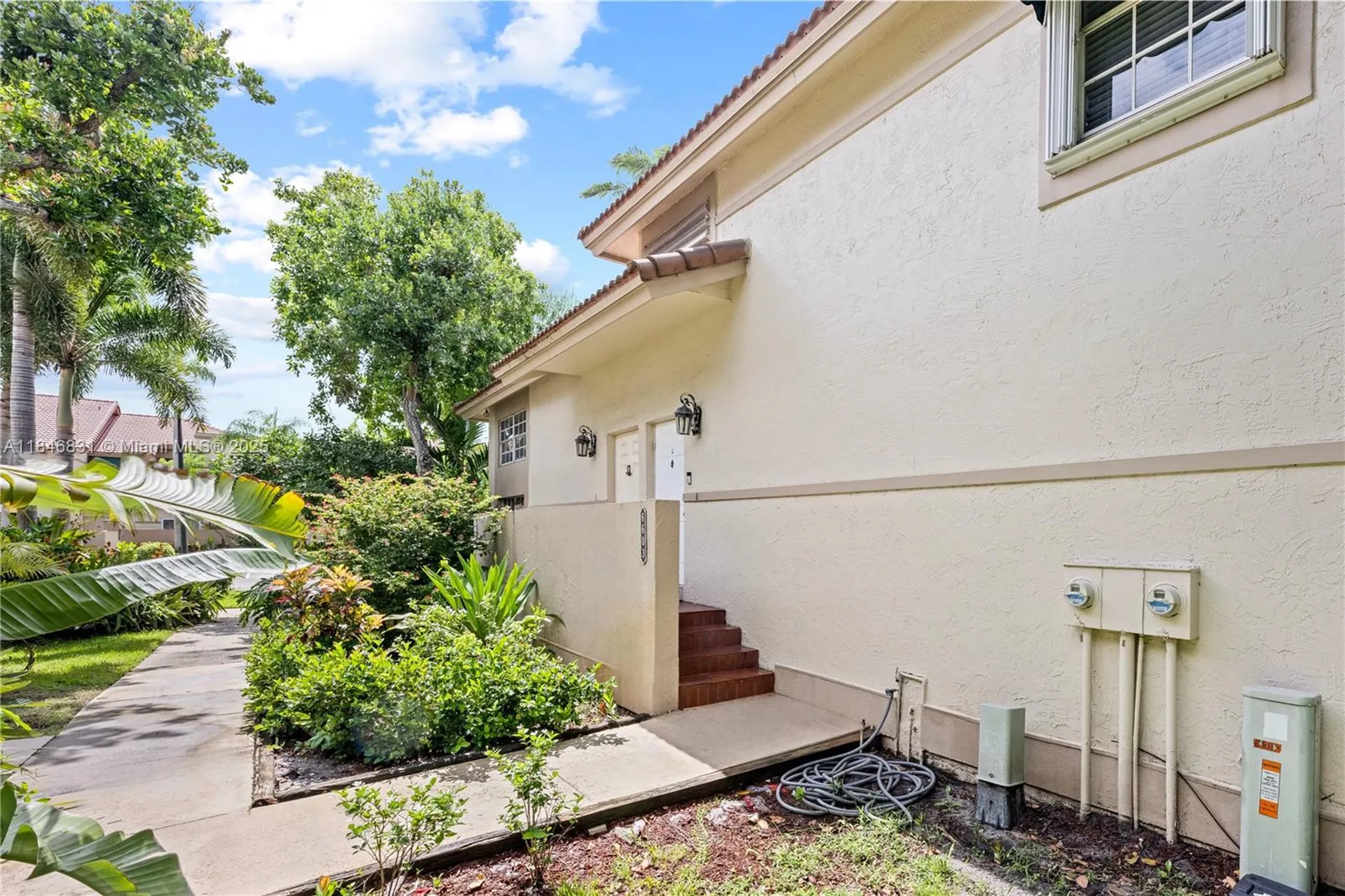 6603 Via Regina Boca Raton FL 33433