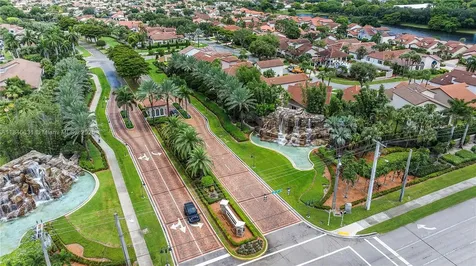 6603 Via Regina Boca Raton FL 33433