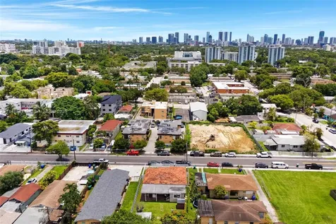 3040 NW 21st Court Miami FL 33142