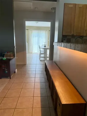 1600 SW 127th Lane Davie FL 33325