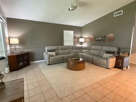 1600 SW 127th Lane Davie FL 33325