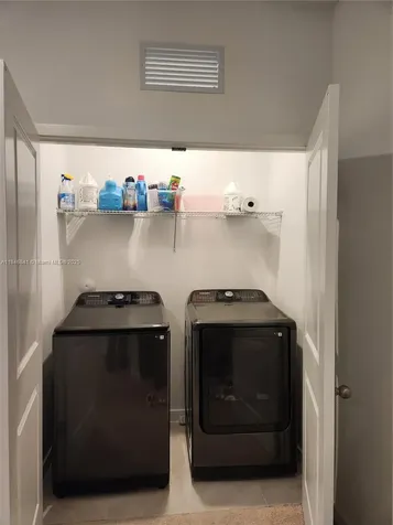 880 NW 3rd Way Pompano Beach FL 33060