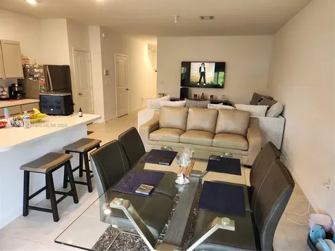 880 NW 3rd Way Pompano Beach FL 33060