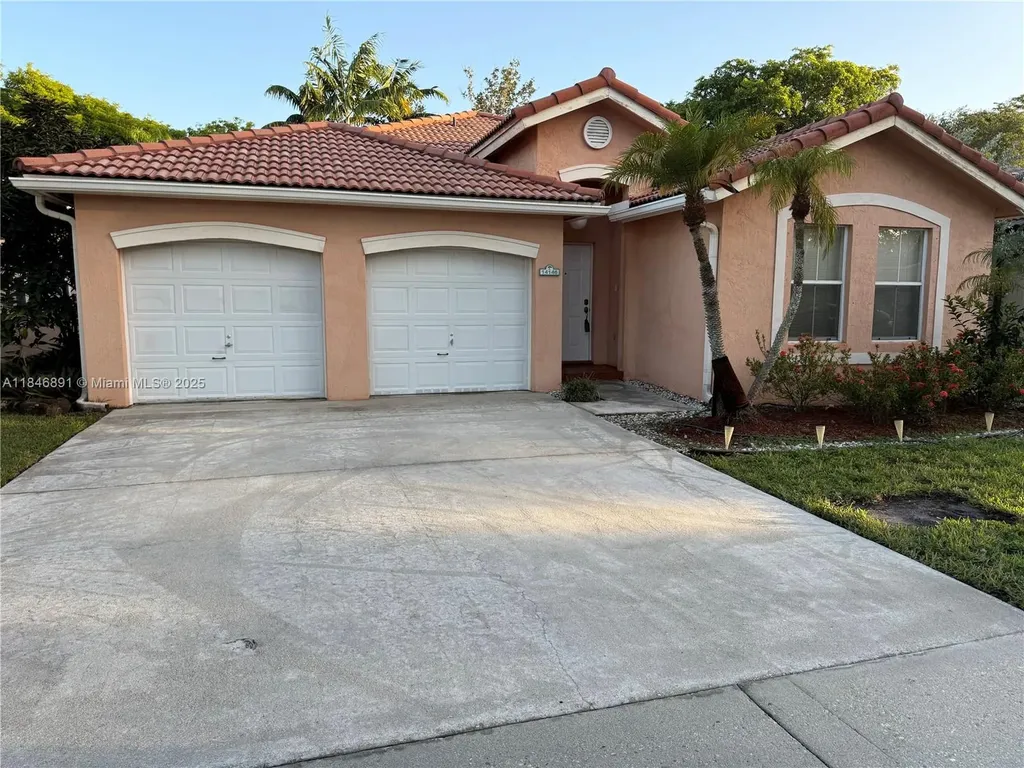 14146 S Cypress Cove Circle Davie FL 33325