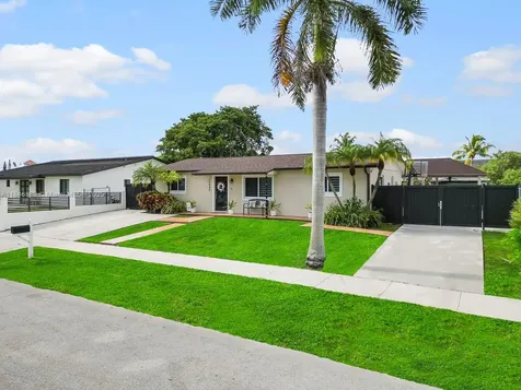 15040 SW 306th Street Homestead FL 33033