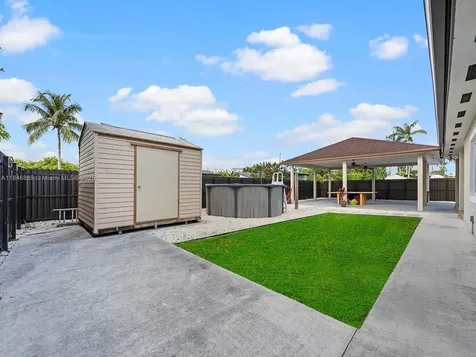 15040 SW 306th Street Homestead FL 33033