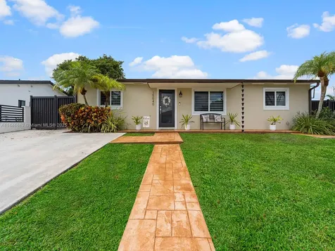15040 SW 306th Street Homestead FL 33033