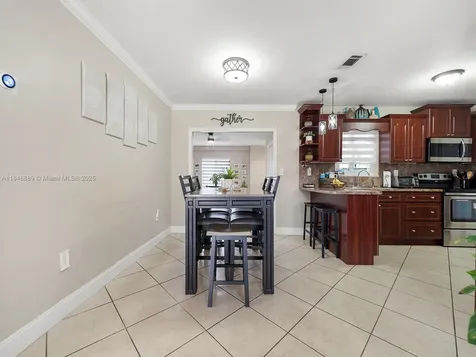 15040 SW 306th Street Homestead FL 33033