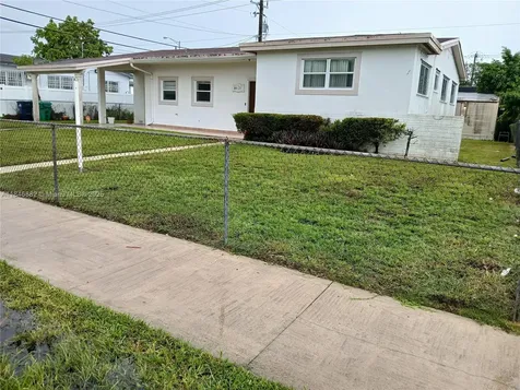 8621 SW 16th Terrace Miami FL 33155