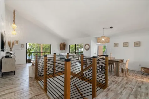 9812 Windward Avenue Key Largo FL 33037