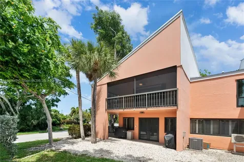 9812 Windward Avenue Key Largo FL 33037