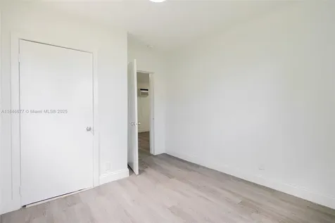 1021 W 33rd Street Riviera Beach FL 33404