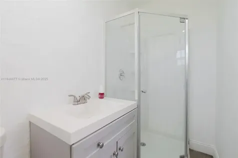 1021 W 33rd Street Riviera Beach FL 33404