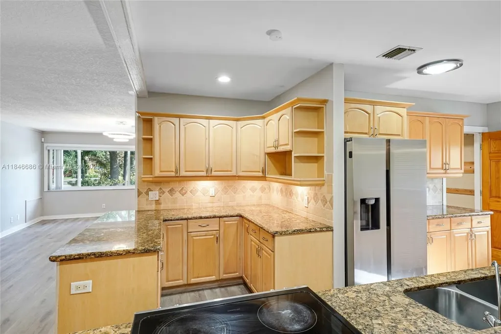 7801 NW 40th Street Coral Springs FL 33065