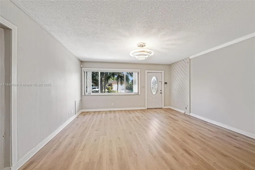 7801 NW 40th Street Coral Springs FL 33065