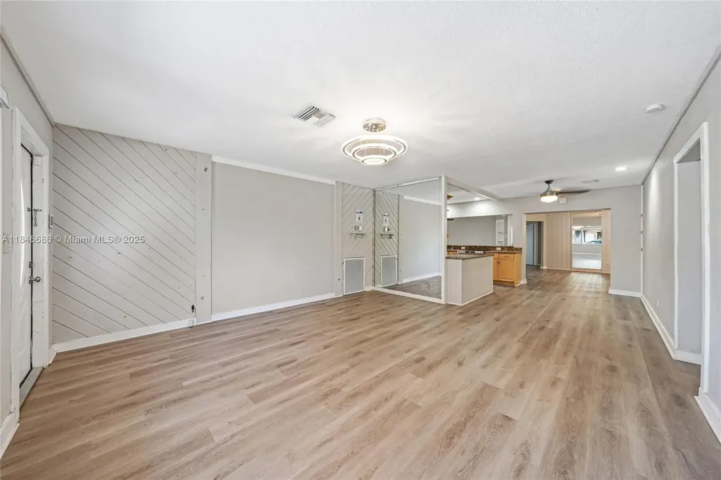 7801 NW 40th Street Coral Springs FL 33065