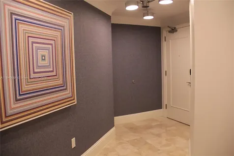 4401 Collins Avenue Miami Beach FL 33140