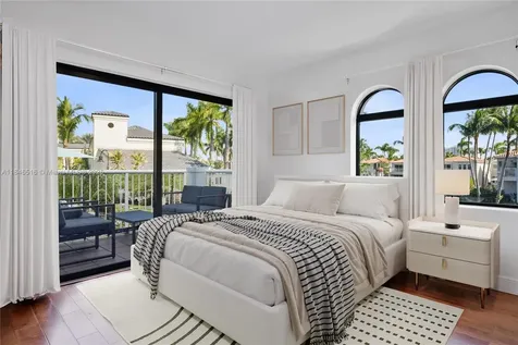 3095 NE 208th Terrace Aventura FL 33180