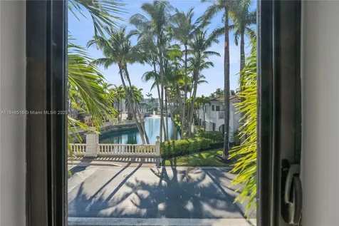 3095 NE 208th Terrace Aventura FL 33180