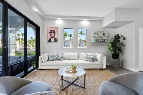 3095 NE 208th Terrace Aventura FL 33180