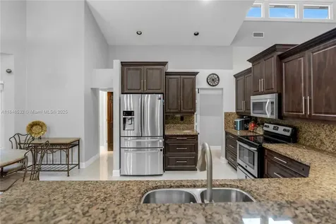663 NW 107th Lane Coral Springs FL 33071