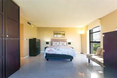 20225 NE 34th Court Aventura FL 33180