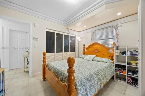 12460 SW 188th Terrace Miami FL 33177