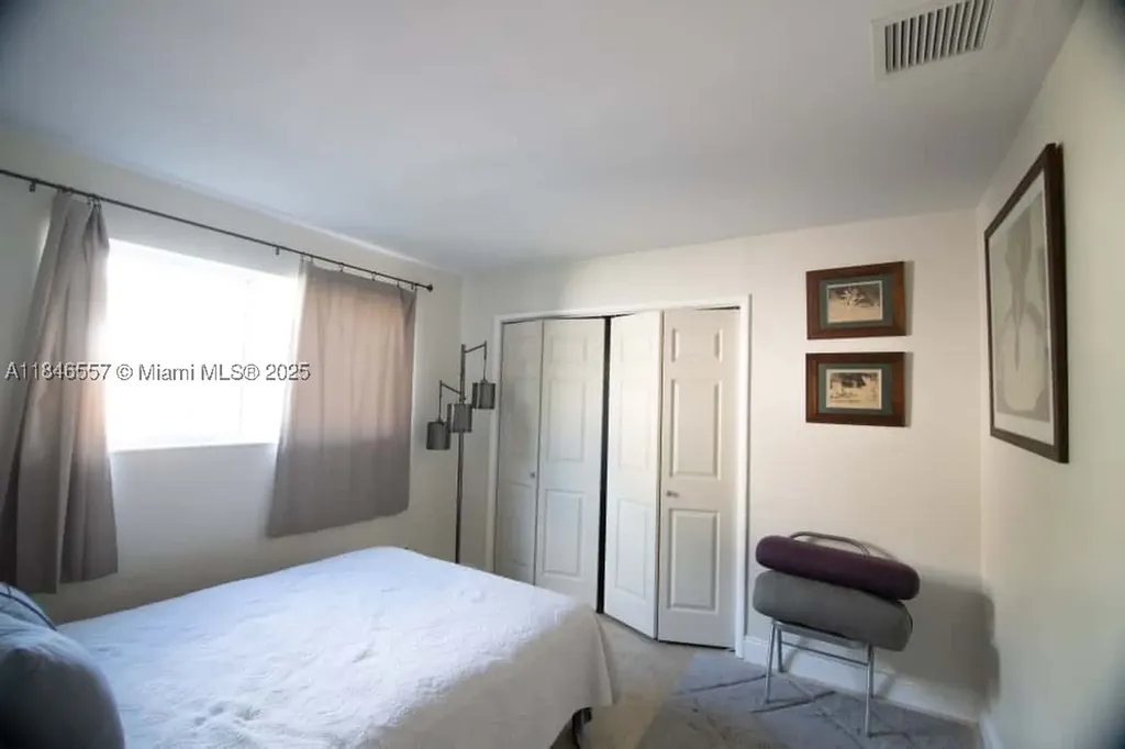 4116 Taft Street Hollywood FL 33021