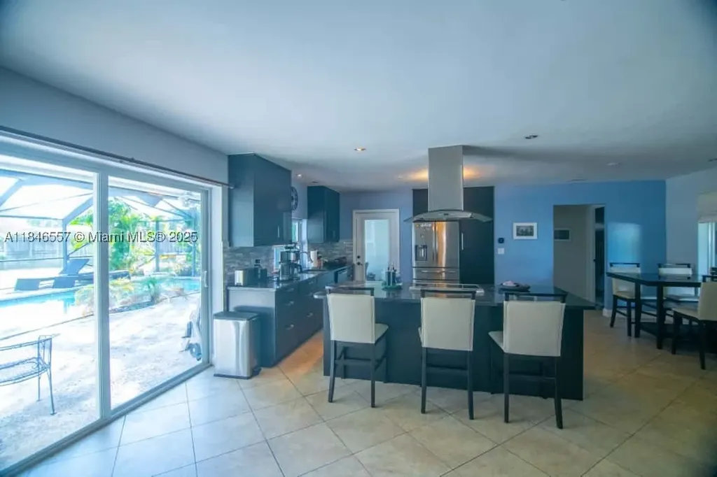4116 Taft Street Hollywood FL 33021