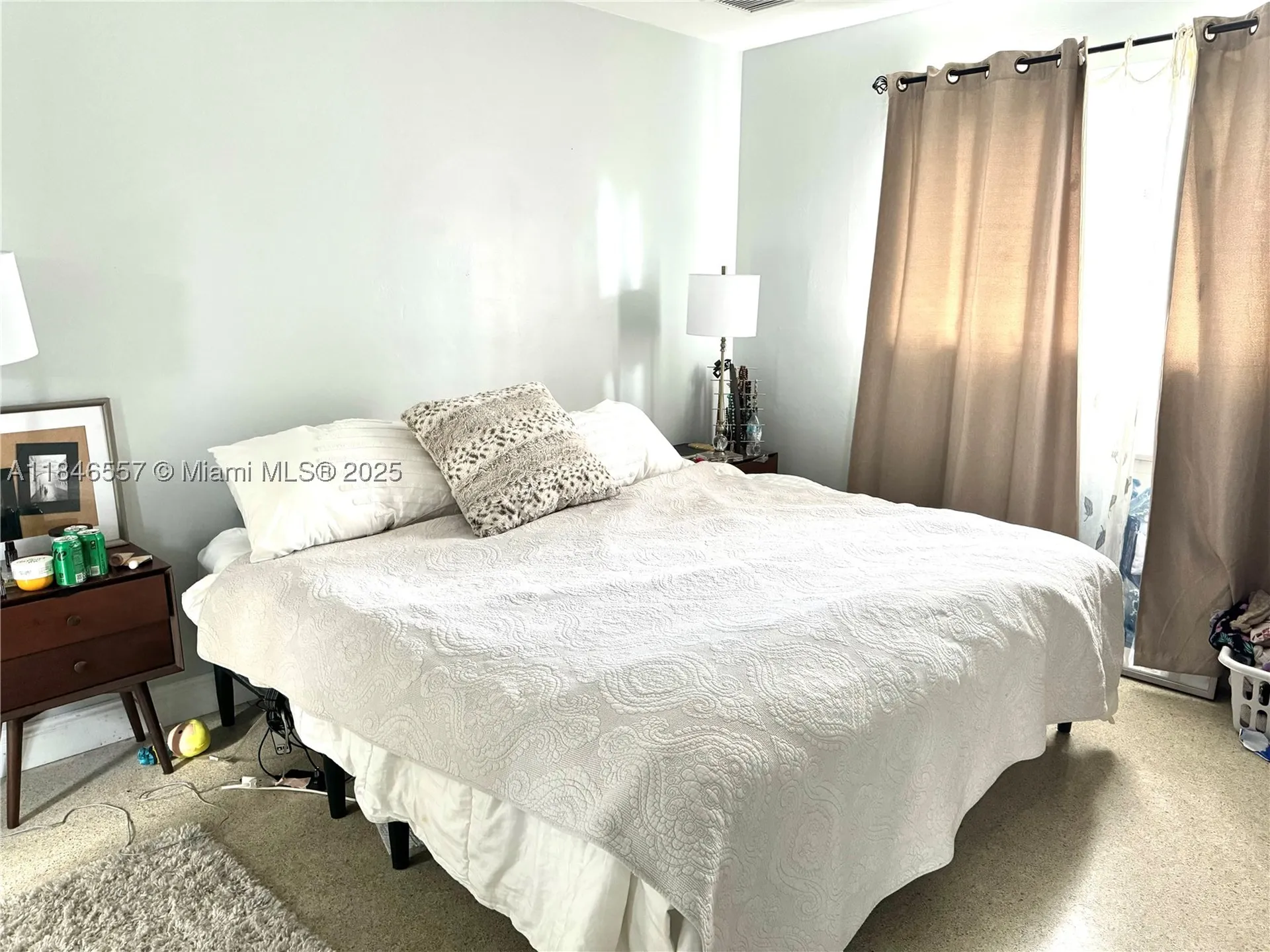 4116 Taft Street Hollywood FL 33021