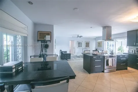 4116 Taft Street Hollywood FL 33021