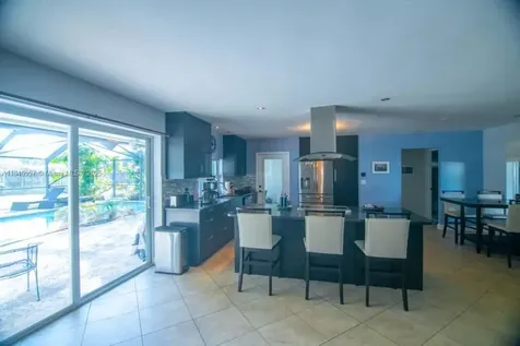 4116 Taft Street Hollywood FL 33021
