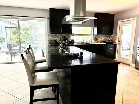 4116 Taft Street Hollywood FL 33021