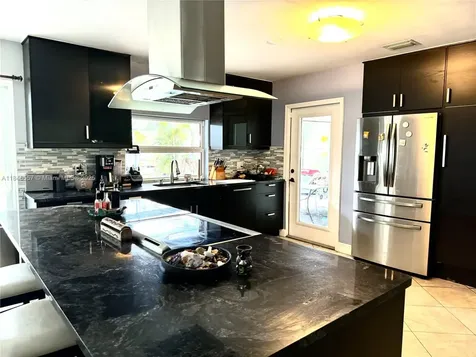 4116 Taft Street Hollywood FL 33021