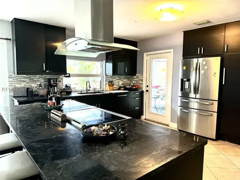 4116 Taft Street Hollywood FL 33021