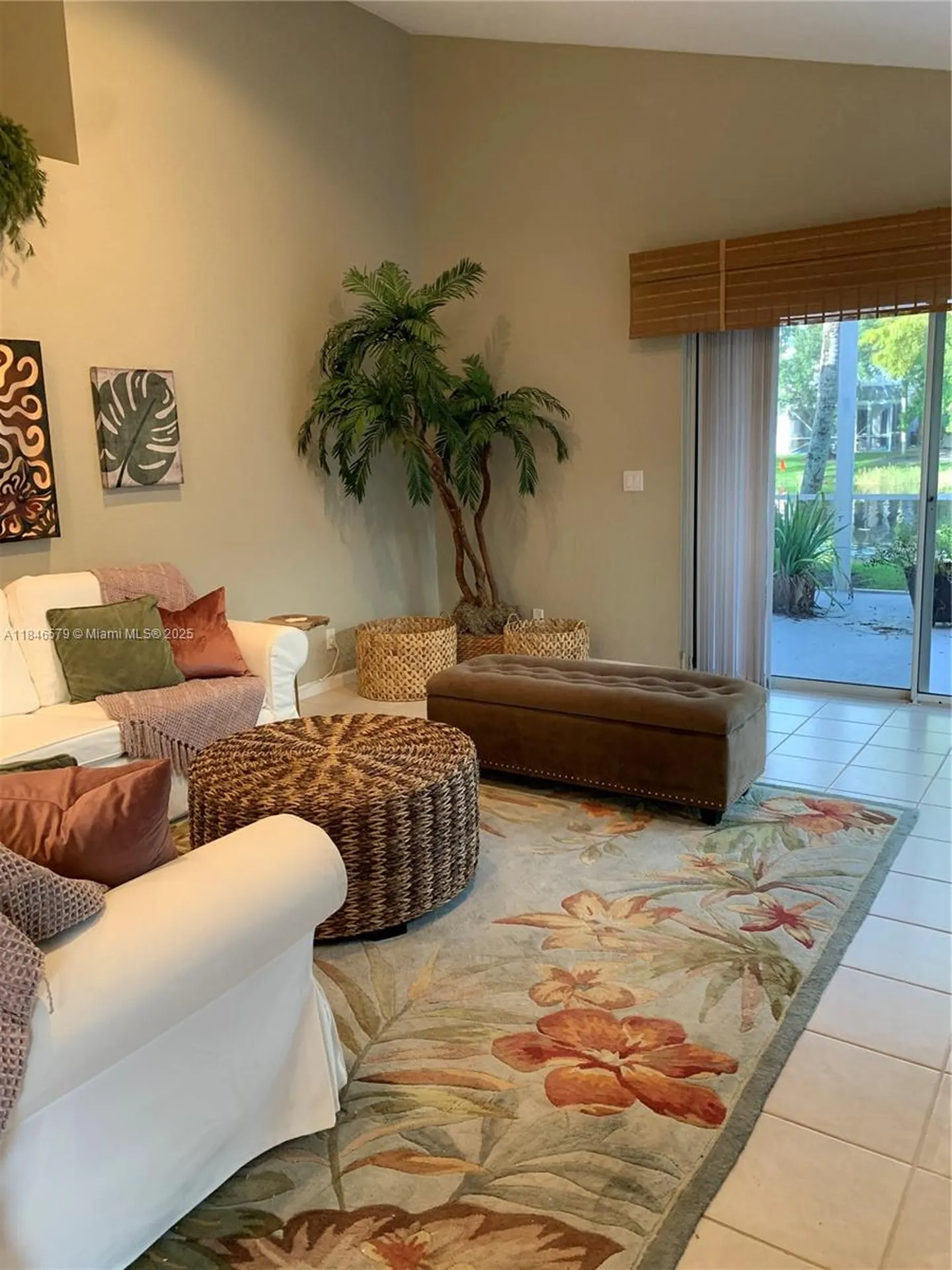 231 W Canterbury Drive W Palm Beach Gardens FL 33418