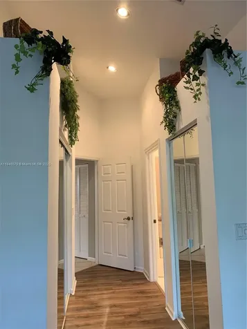 231 W Canterbury Drive W Palm Beach Gardens FL 33418